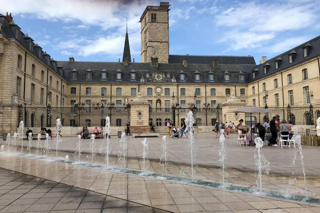 Pasteur Numero 5 Dijon Eksteriør billede